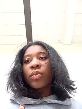 Snapshot of Zaira_Rose_ chatting on October 2025 01:35:02 PM Zaira Rose online show from October 2025 01:35:02 PM