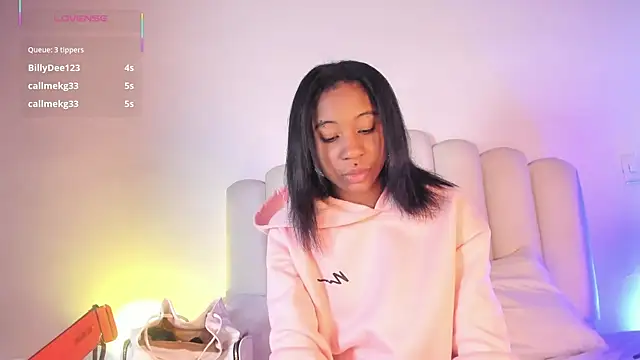 Snapshot of Zaira_Rose_ chatting on October 2025 01:51:02 PM Zaira Rose online show from October 2025 01:51:02 PM