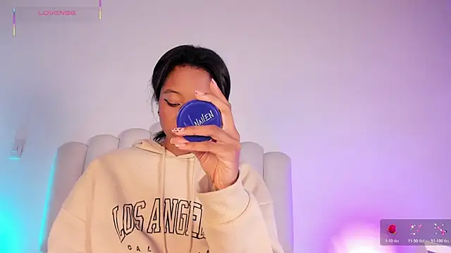 Snapshot of Zaira_Rose_ chatting on November 2025 01:55:02 PM Zaira Rose online show from November 2025 01:55:02 PM