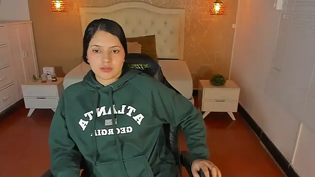 Snapshot of Hadley_ chatting on November 2025 03:50:01 AM Hadley online show from November 2025 03:50:01 AM