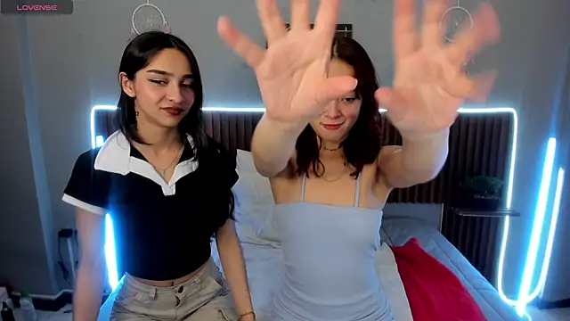 violet thomson online show from March 2025 05:09:01 AM
