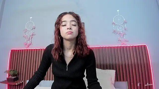 violet thomson online show from March 2025 10:16:02 AM