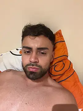 Snapshot of hornytwins15 chatting on March 2025 04:27:02 AM hornytwins15 online show from March 2025 04:27:02 AM