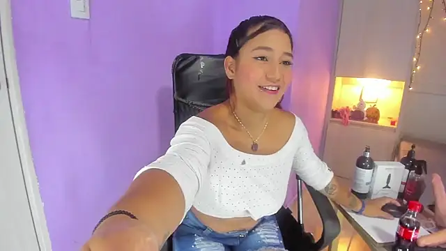 CandyyMaria online show from October 2025 08:05:02 PM