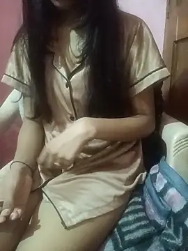 Snapshot of angel-cinderella chatting on October 2025 10:44:02 PM angel-cinderella online show from October 2025 10:44:02 PM