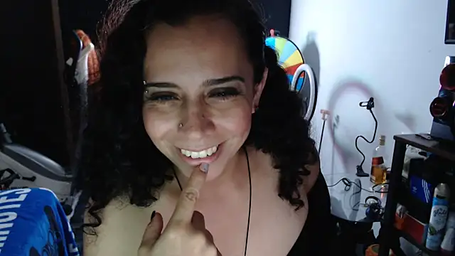 Snapshot of AliceSweet4U chatting on March 2025 07:15:01 AM AliceSweet4U online show from March 2025 07:15:01 AM