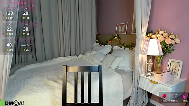 Snapshot of Nikki_Kai chatting on October 2025 12:33:02 AM Nikki Kai online show from October 2025 12:33:02 AM