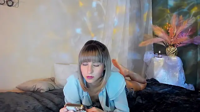 CharmBianca online show from October 2025 11:38:01 AM