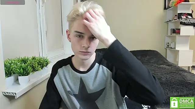 Snapshot of avegothy- chatting on March 2025 04:45:02 PM avegothy- online show from March 2025 04:45:02 PM