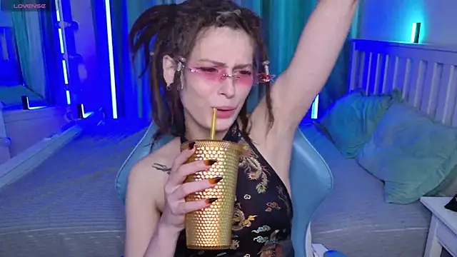 AnTikaMy online show from October 2025 01:30:01 PM