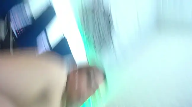 Snapshot of nicolee_millerr chatting on March 2025 03:18:02 PM nicolee millerr online show from March 2025 03:18:02 PM