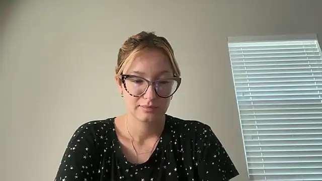 Mermaid-hana online show from March 2025 10:37:02 PM