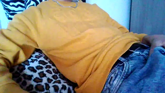 Snapshot of tommyboyteen chatting on March 2025 04:30:02 PM tommyboyteen online show from March 2025 04:30:02 PM