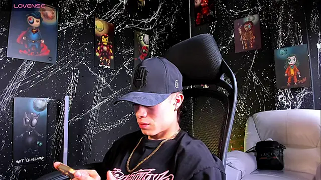 Snapshot of marcuscollins1_ chatting on March 2025 02:23:02 PM marcuscollins1 online show from March 2025 02:23:02 PM