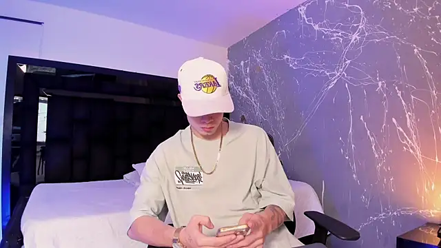 Snapshot of marcuscollins1_ chatting on October 2025 01:34:02 PM marcuscollins1 online show from October 2025 01:34:02 PM