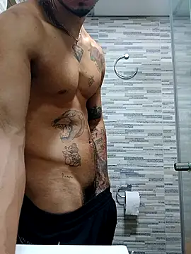 Niick01  online show from September 2025 04:12:02 PM