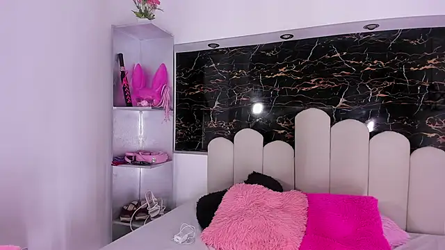 Snapshot of Annyrosee chatting on October 2025 08:28:02 PM Annyrosee online show from October 2025 08:28:02 PM