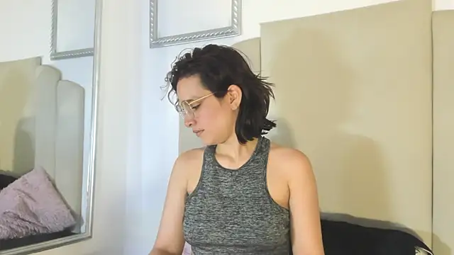 Snapshot of Annyrosee chatting on October 2025 01:33:02 PM Annyrosee online show from October 2025 01:33:02 PM