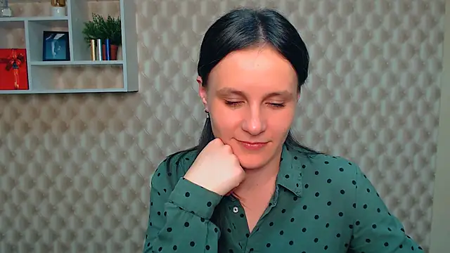 ValeriaHeart  online show from March 2025 06:07:01 PM