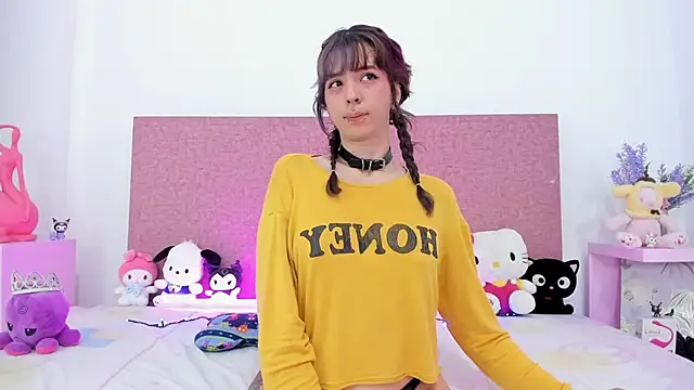 Snapshot of AriYokai chatting on March 2025 04:14:01 PM AriYokai online show from March 2025 04:14:01 PM