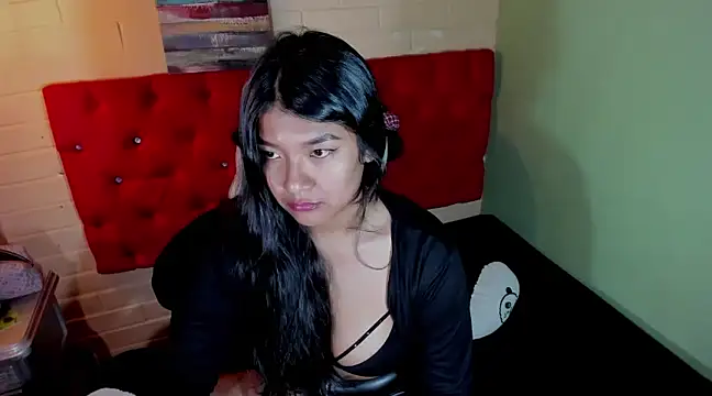 Snapshot of ScarletKray chatting on February 2025 04:31:01 PM ScarletKray online show from February 2025 04:31:01 PM