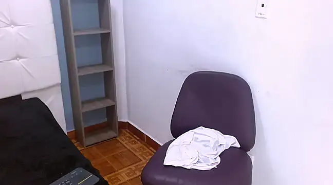 LihanJor 23 online show from February 2025 08:11:02 AM