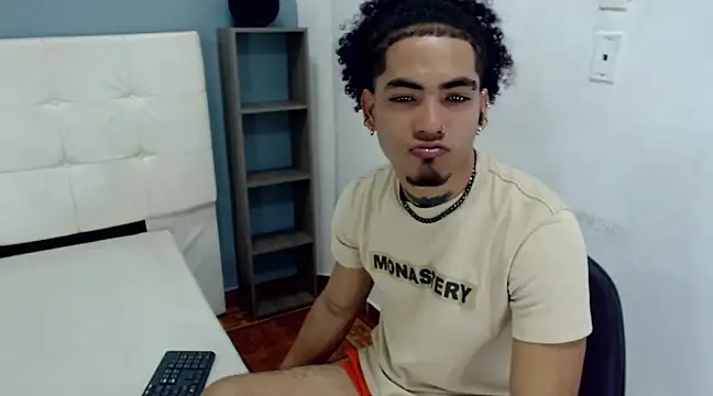 LihanJor 23 online show from February 2025 03:31:02 AM