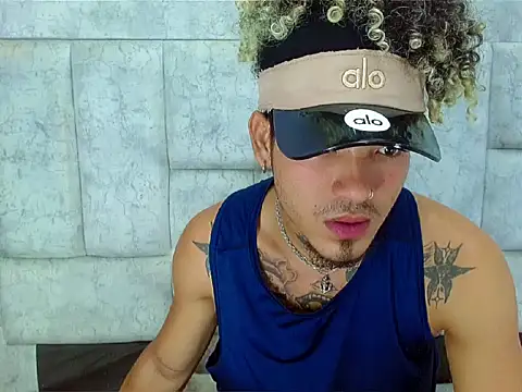 LihanJor 23 online show from September 2025 12:38:01 PM