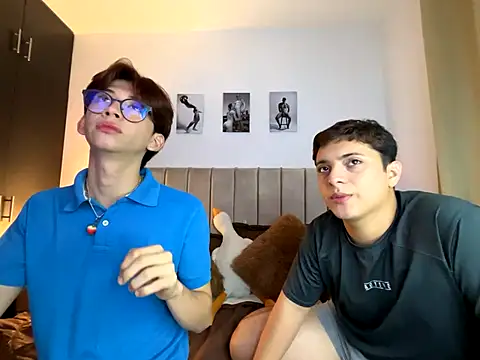 jacob and sam online show from September 2025 11:20:02 PM