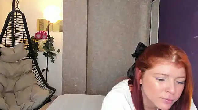 Snapshot of FelicitaSweet chatting on February 2025 07:19:02 PM FelicitaSweet online show from February 2025 07:19:02 PM