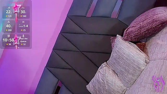 Dalis Hills online show from February 2025 11:23:02 PM