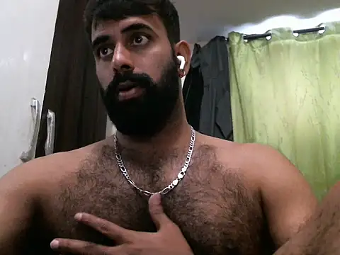 Snapshot of indianhairybull chatting on October 2025 04:57:02 AM indianhairybull online show from October 2025 04:57:02 AM