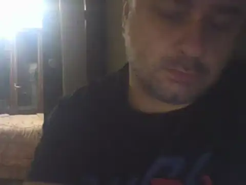 NAvoglia online show from October 2025 08:04:02 PM