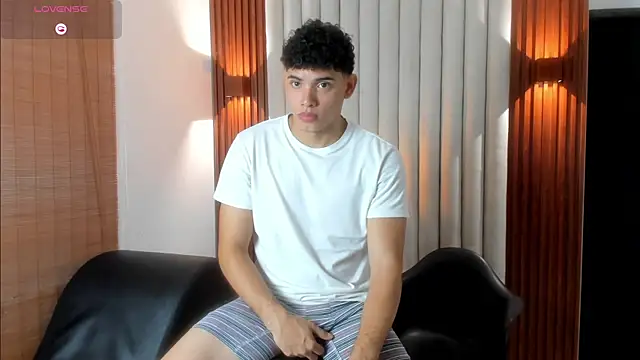 Justin mack online show from October 2025 12:03:02 PM