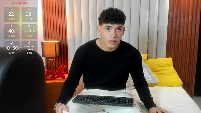 Justin mack online show from October 2025 12:15:02 PM