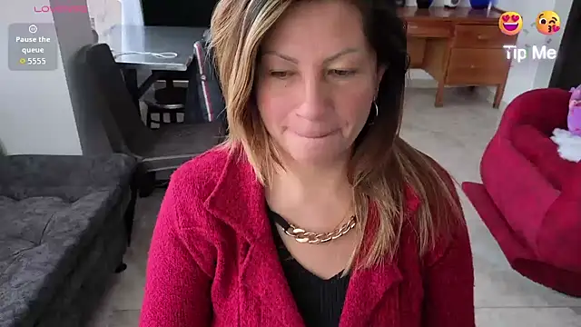 xxsexycutexxx online show from October 2025 11:21:01 AM