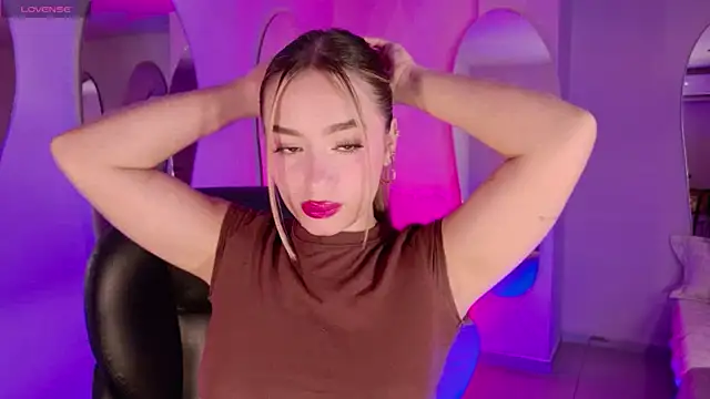 AmaiaHaywood online show from November 2025 04:35:01 AM