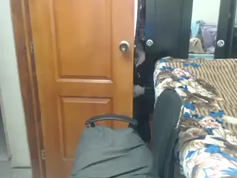 Snapshot of Siblleyx chatting on October 2025 07:35:02 PM Siblleyx online show from October 2025 07:35:02 PM