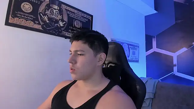 JamesCr  online show from September 2025 02:59:02 AM