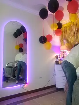 Alexaamoon  online show from October 2025 05:21:01 PM