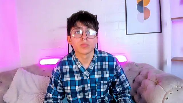 PepperTwink online show from March 2025 01:13:02 PM