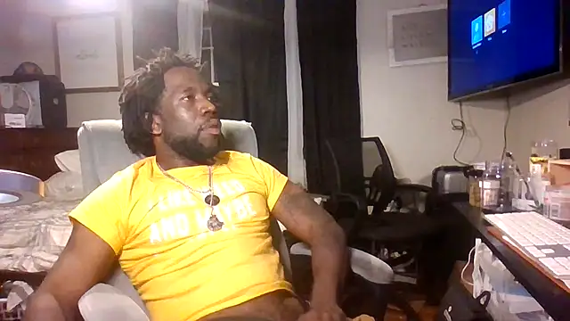 BigDMann40 online show from November 2025 04:55:01 AM