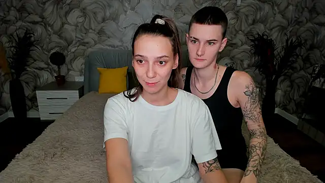 LindaBryantt online show from February 2025 10:19:01 AM