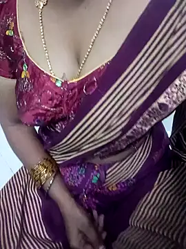 varsha-milky1 online show from February 2025 04:37:02 AM