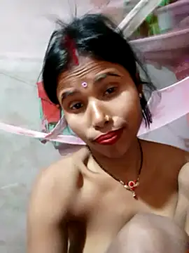 Snapshot of Miss_triha chatting on March 2025 10:02:02 PM Miss triha online show from March 2025 10:02:02 PM