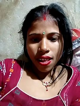 Snapshot of Miss_triha chatting on March 2025 12:54:02 AM Miss triha online show from March 2025 12:54:02 AM