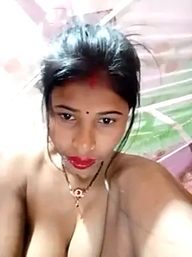 Snapshot of Miss_triha chatting on March 2025 08:04:01 PM Miss triha online show from March 2025 08:04:01 PM