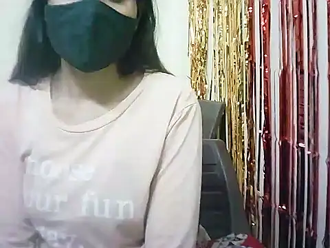 Snapshot of Rubi-Ji chatting on February 2025 10:07:02 PM Rubi-Ji online show from February 2025 10:07:02 PM