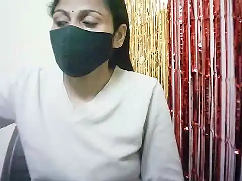 Snapshot of Rubi-Ji chatting on February 2025 03:04:02 PM Rubi-Ji online show from February 2025 03:04:02 PM