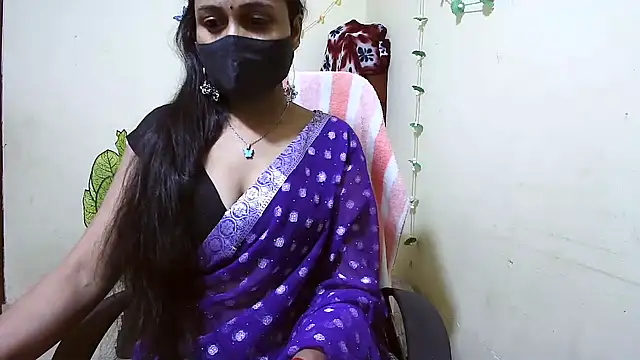 Snapshot of Rubi-Ji chatting on November 2025 04:23:02 AM Rubi-Ji online show from November 2025 04:23:02 AM